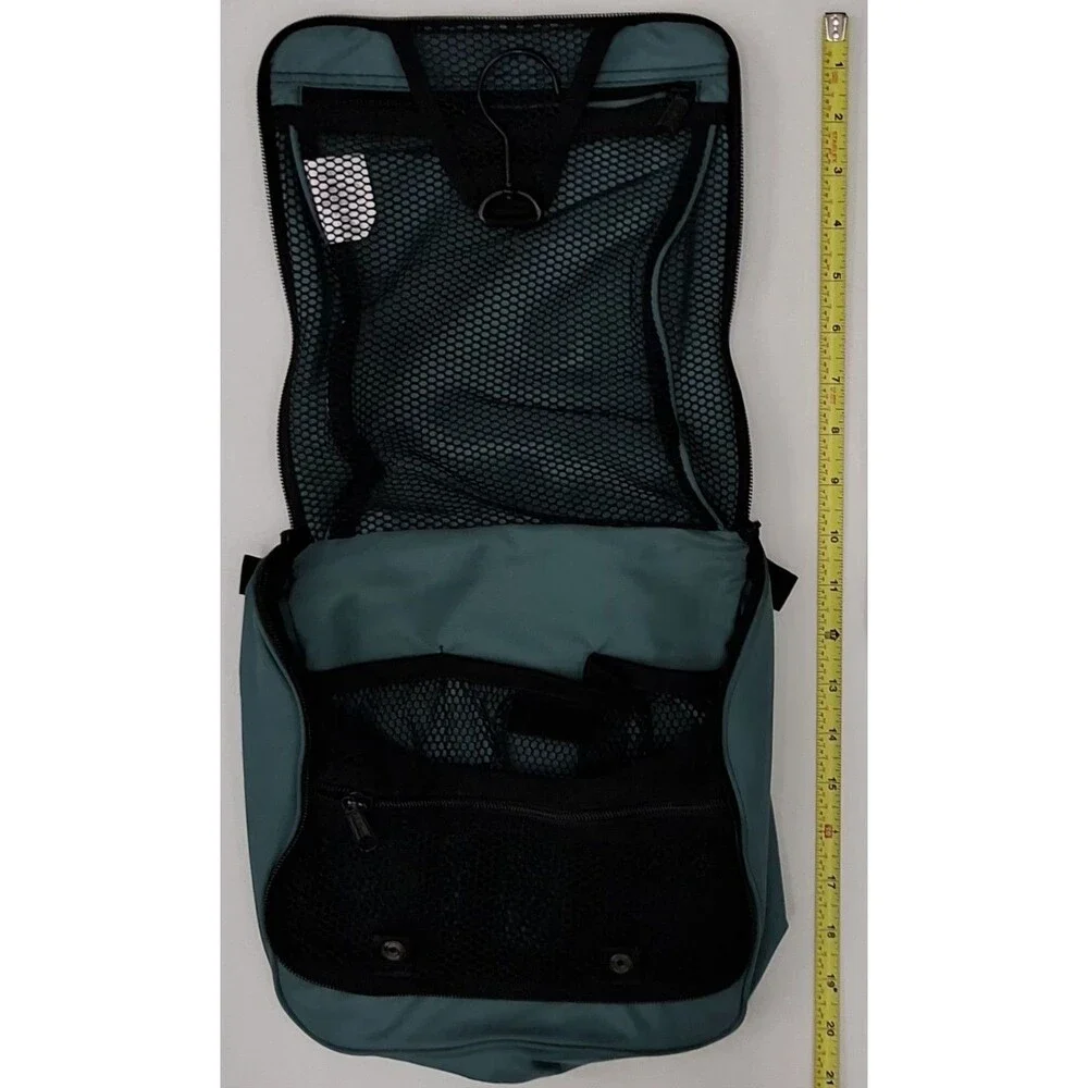 L.L.Bean Hanging Travel Toiletry Bag Organizer w/ Hook (MPN 0WP01)